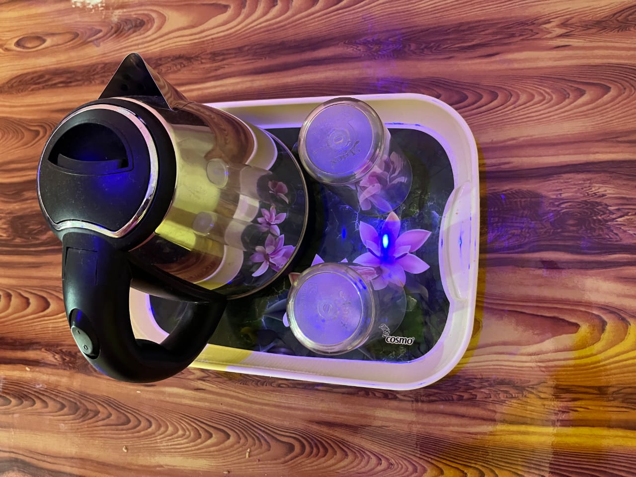 kettle standard family Room